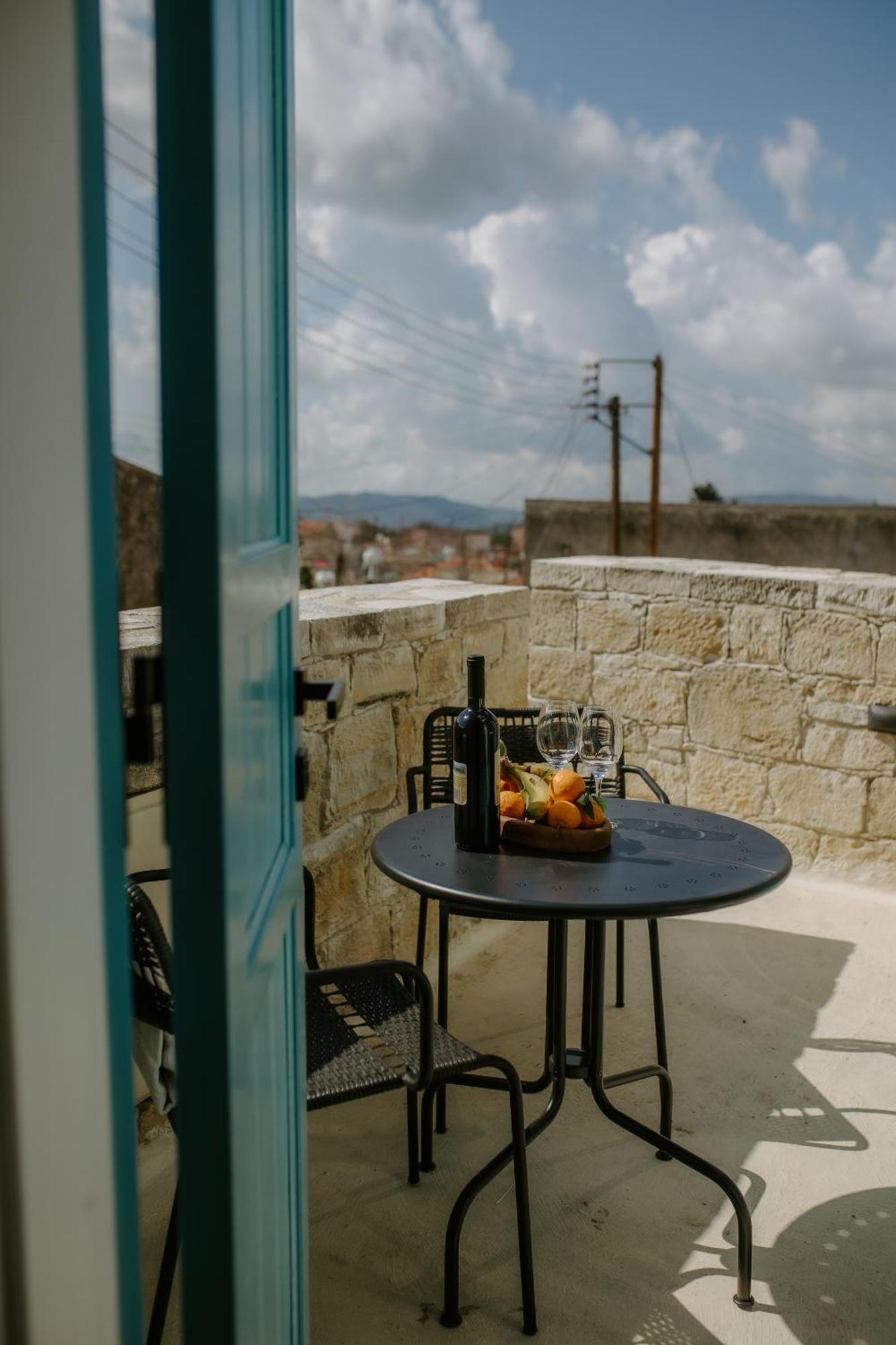 Smaragda'S Guest Rooms Limisso Esterno foto