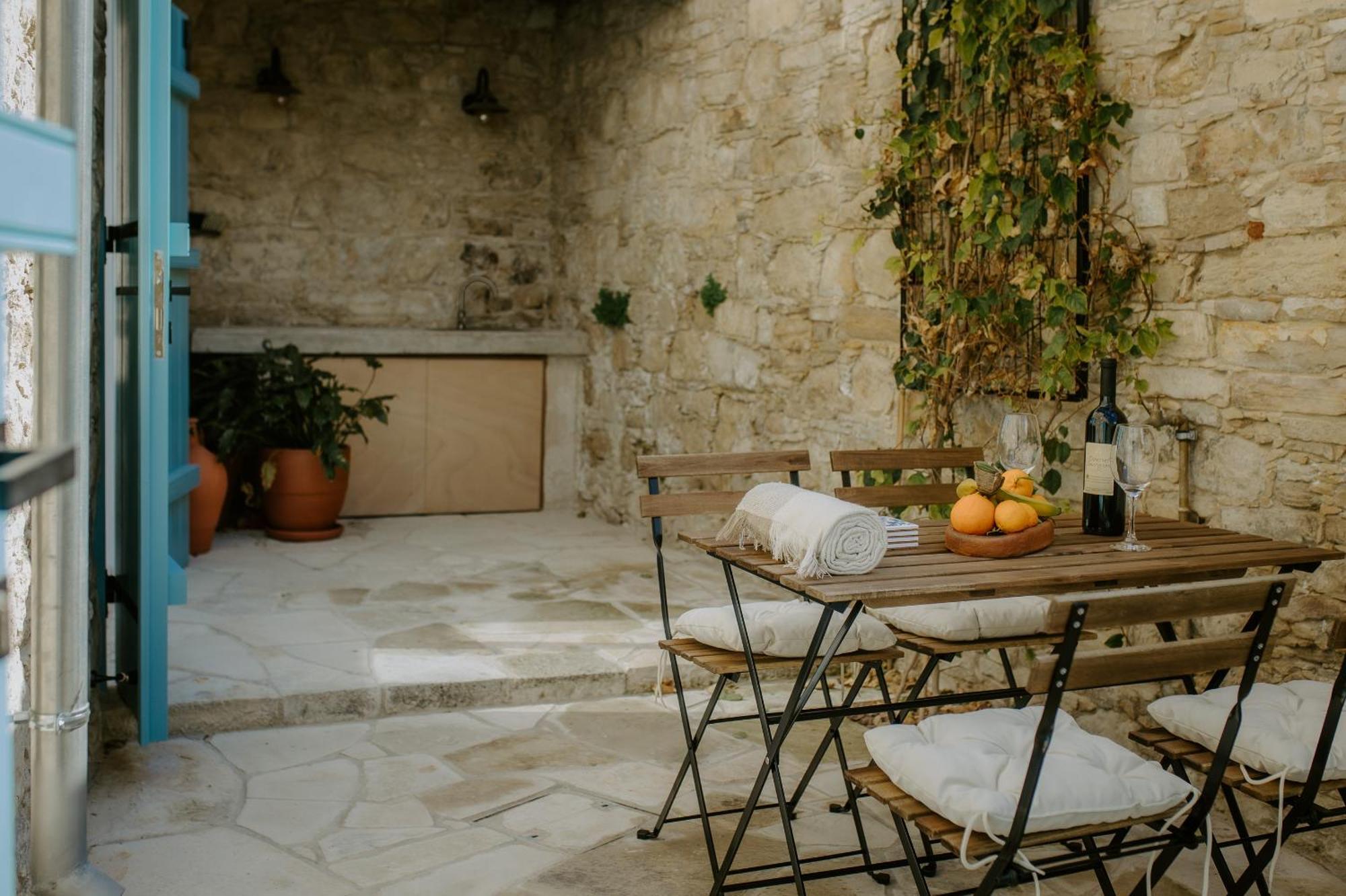 Smaragda'S Guest Rooms Limisso Esterno foto