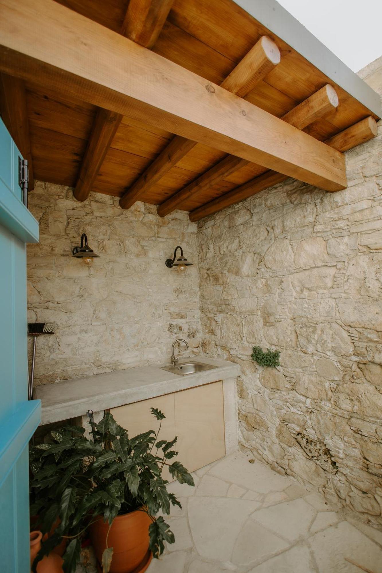 Smaragda'S Guest Rooms Limisso Esterno foto